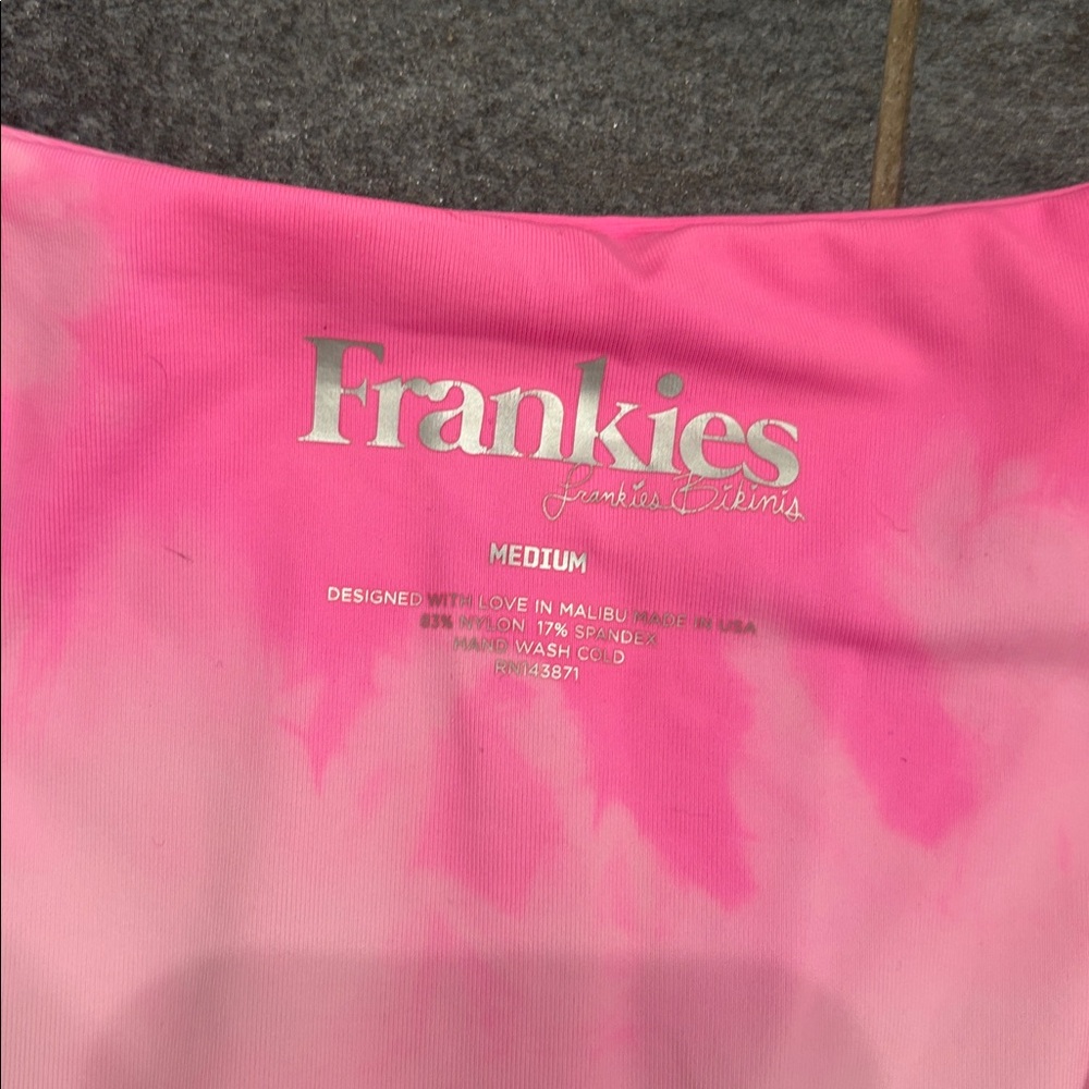 Frankie’s bikinis Ryan top - Picture 3 of 5